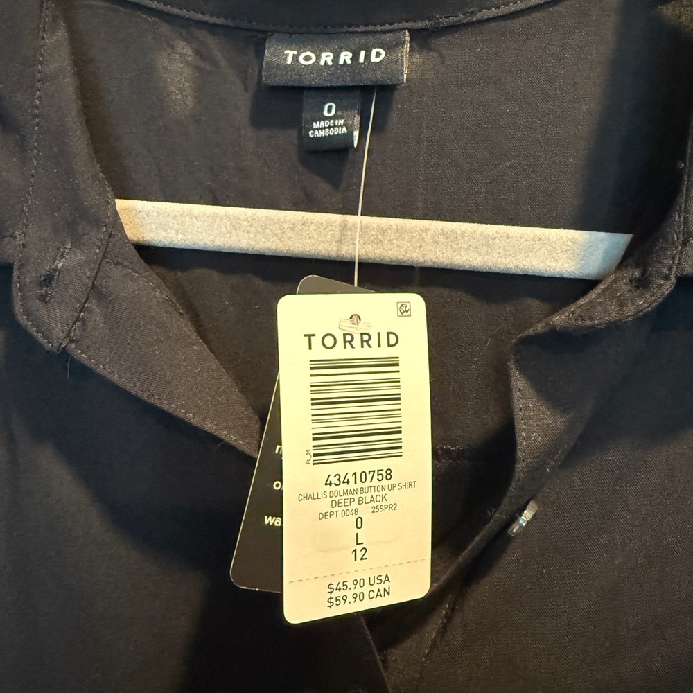 Torrid Deep Black Button-Up Sleeveless Blouse - image 3